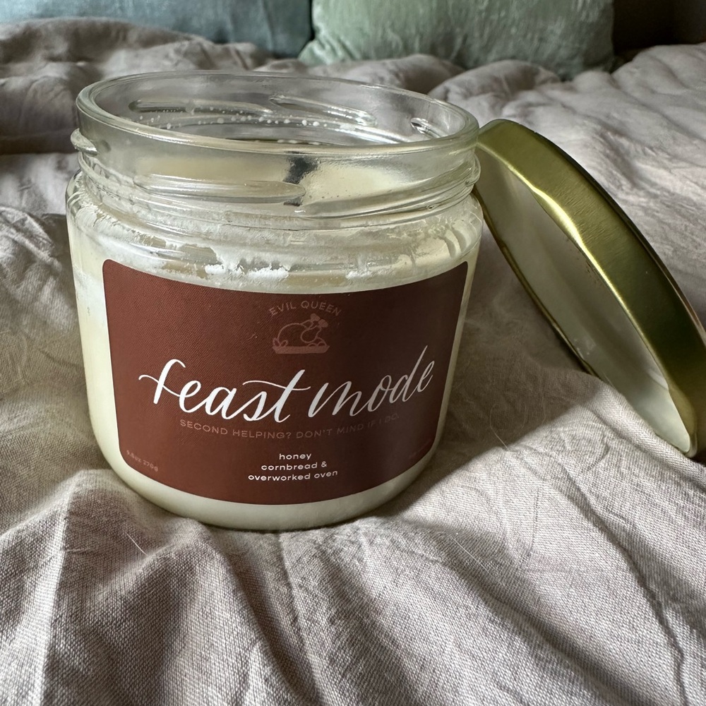 Evil Queen Feast Mode Candle